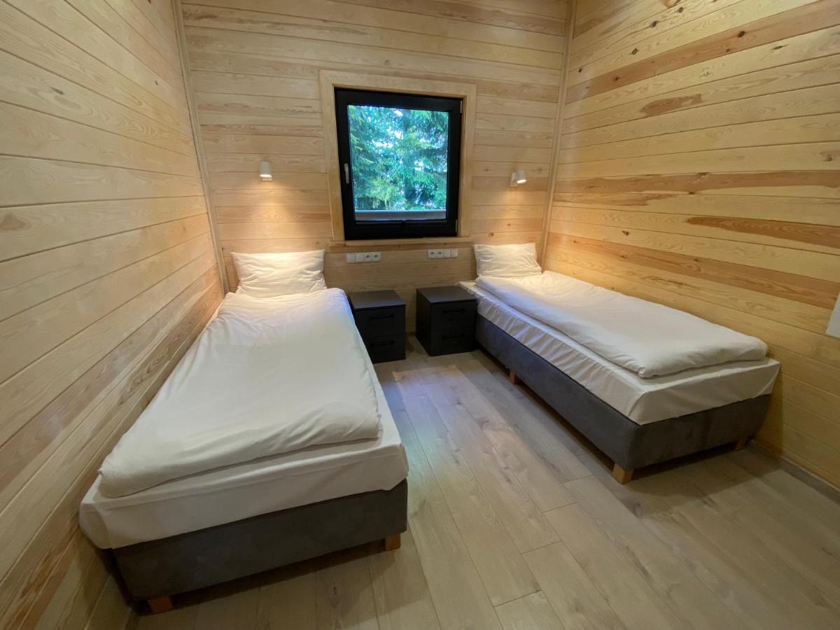 Hotel Labedzi Ostrow Osrodek Wypoczynkowy à Piekna Gora Extérieur photo