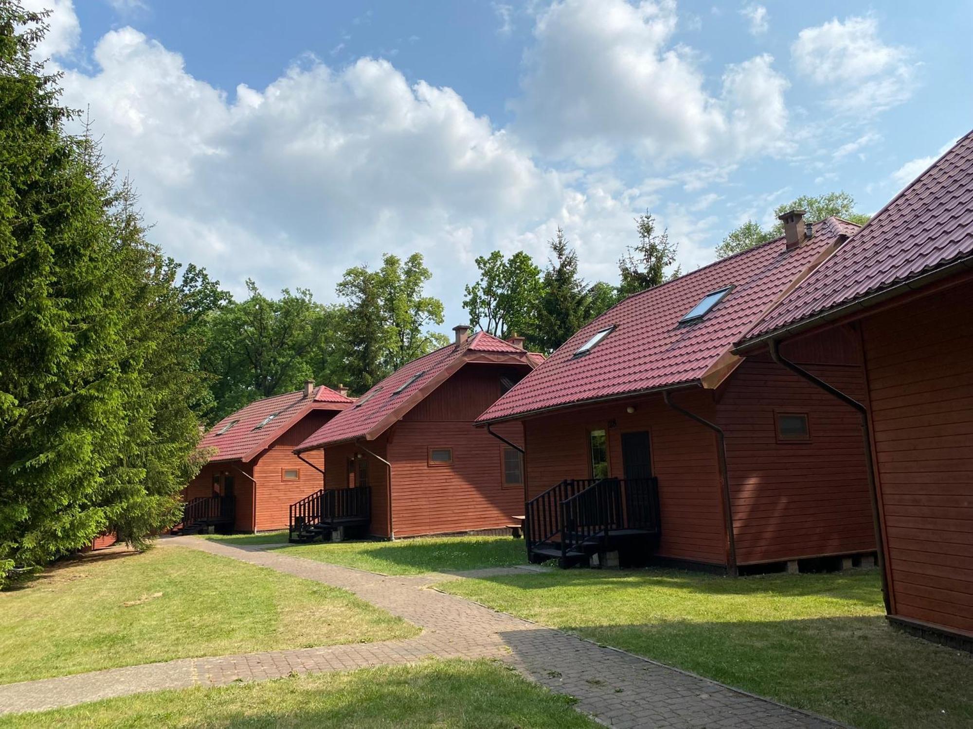Hotel Labedzi Ostrow Osrodek Wypoczynkowy à Piekna Gora Extérieur photo